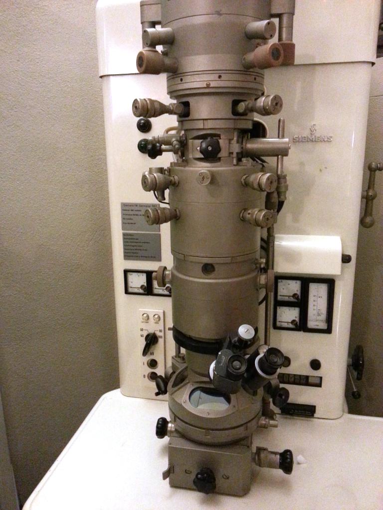 Electron Microscope 1950